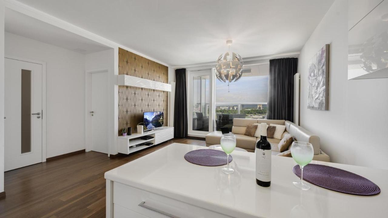 Panorama - Sunset And Castle View, 22Nd Floor, Garage, Ac Bratislava Exterior foto